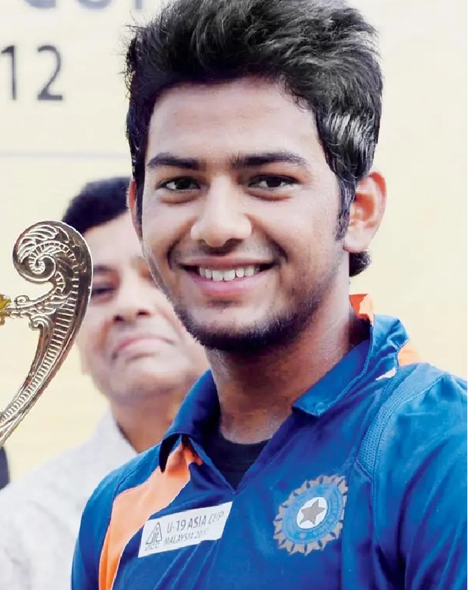 Unmukt Chand-1-2