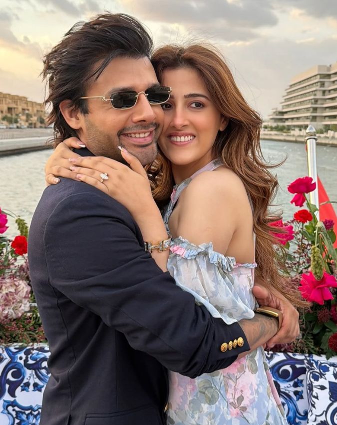 Nupur Sanon Engagement-1-2-3-4-5