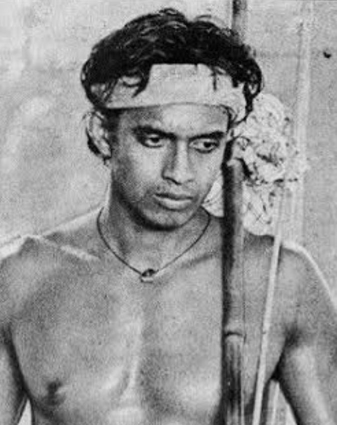 Mithun Chakraborty First 100cr Film-1-2-3