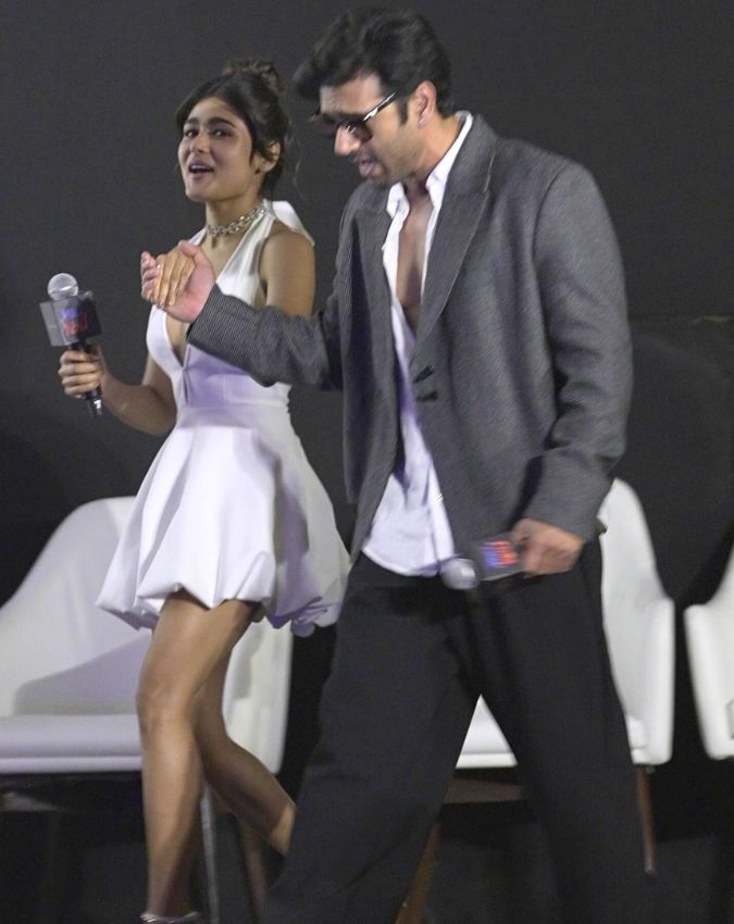 Shalini Pandey, Shalini Pandey New look-1-2-3-4