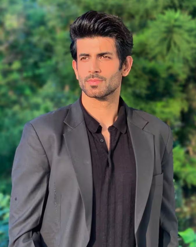 Top 10 Tv Actors Top 10 Tv Actors-1-2-3-4