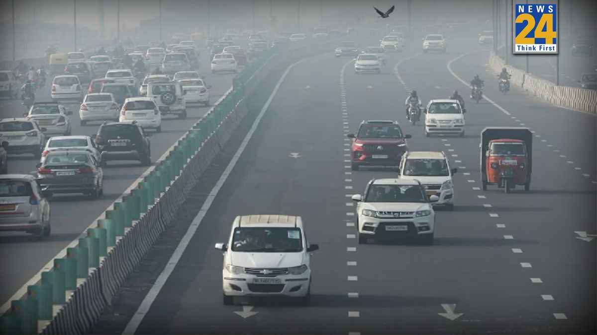 Delhi AQI: शीतलहर ने साफ की दिल्ली-NCR की हवा, लगातार कम हो रहा है AQI, एयरपोर्ट पर 153 पहुंचा