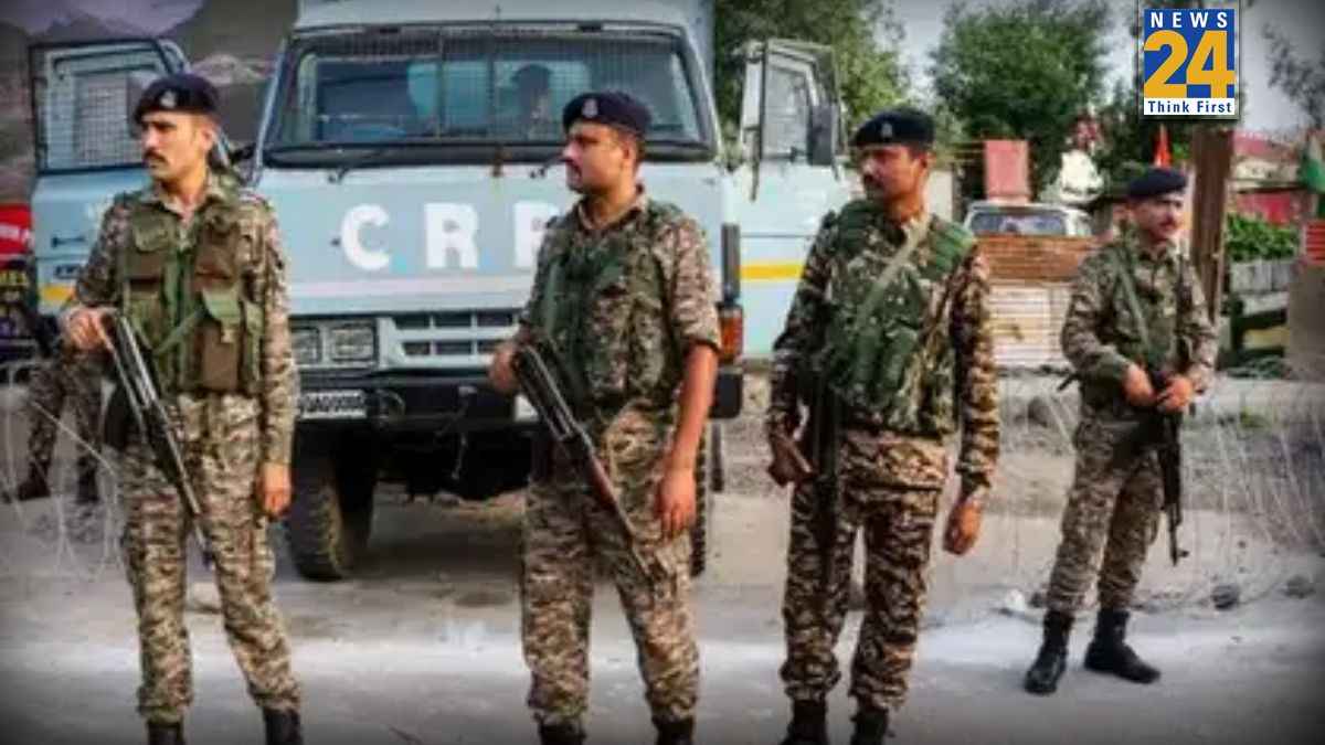 रिपब्लिक डे से पहले श्रीनगर में पुलिस-CRPF का सर्च ऑपरेशन, सिटी सेंटर में सुरक्षा कड़ी
