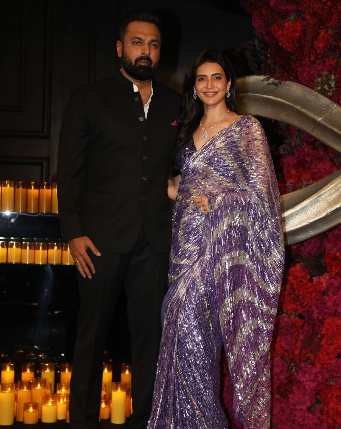 Nupur Sanon Wedding Reception Photos-1-2-3-4-5-6-7-8-9-10-11