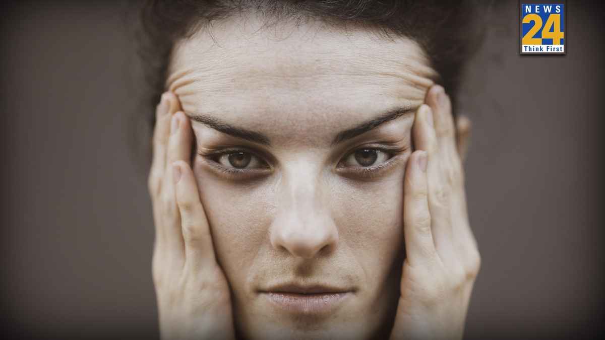 60 की उम्र में भी चेहरे पर नहीं आएंगी झुर्रियां! जानिए Skin को फिर से जवान बनाने का आसान तरीका