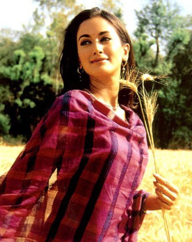 gayatri joshi (2) -1-2-3-4