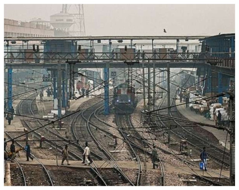 new delhi railway station -1-2-3-4-5