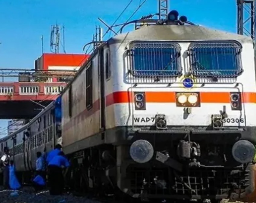 train ticket booking main-1-2