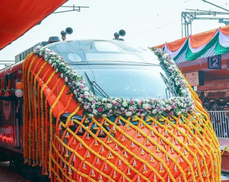 vande bharat sleeper amrit bharat train -1-2-3-4