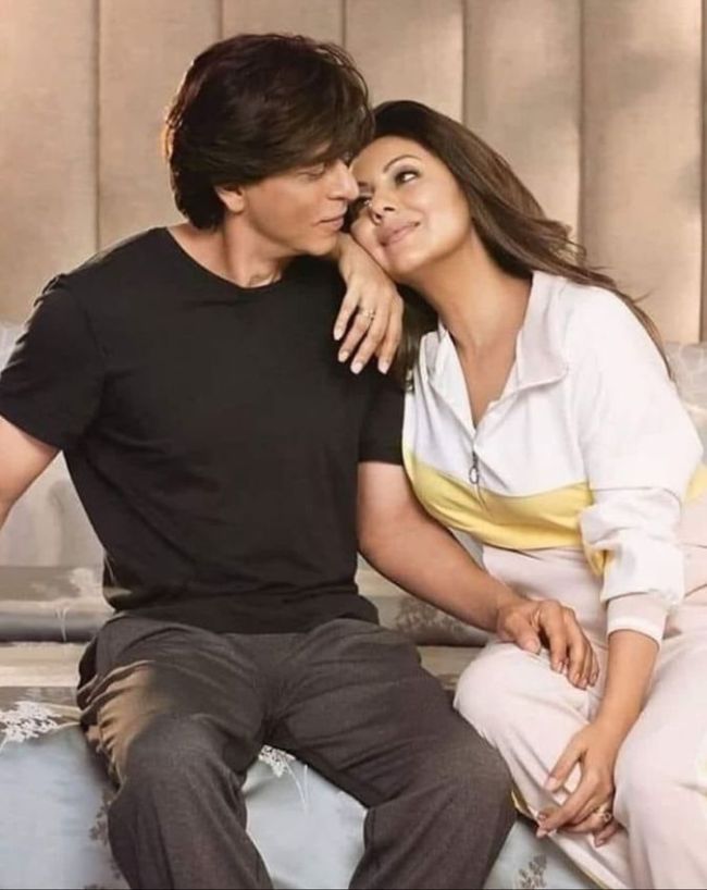 Shahrukh Khan Gauri Khan Valentine Gift-1-2