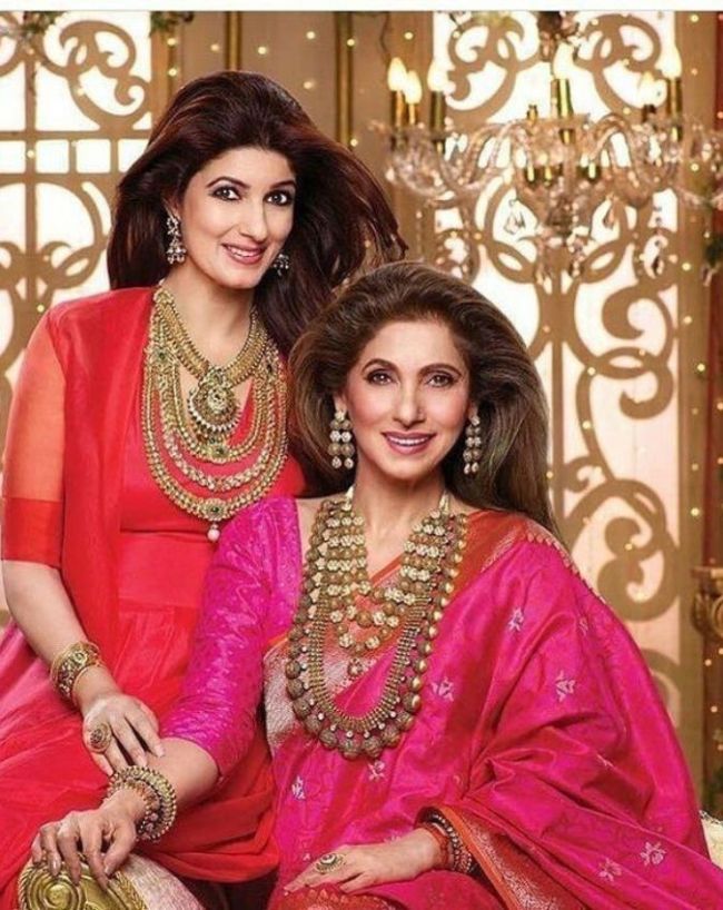 Dimple Kapadia and Twinkle Khanna-1-2