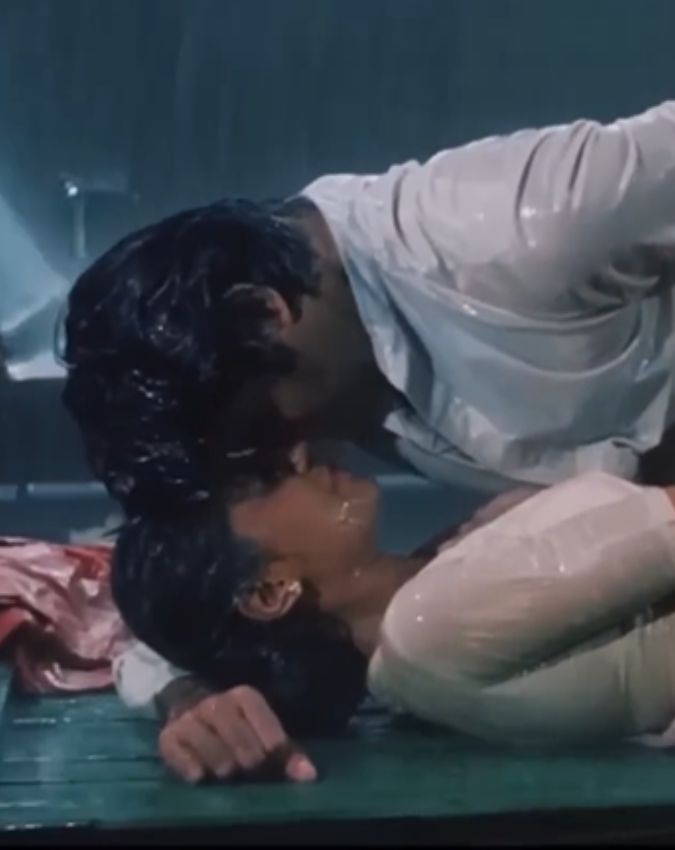 Amitabh Bachchan bold scenes smita patil Amitabh Bachchan bold scenes smita patil-1-2-3-4-5-6-7-8-9