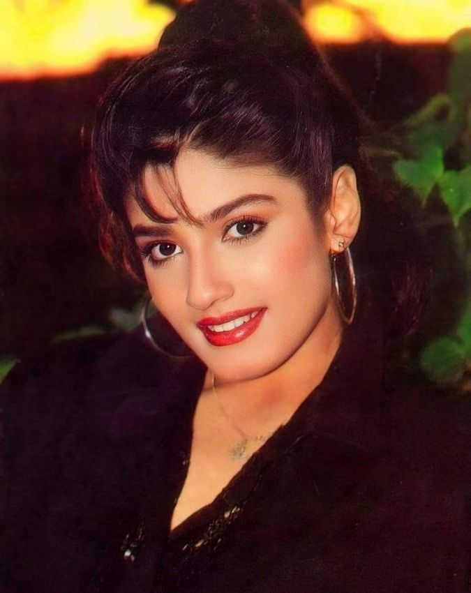 Ajay devgn akshay kumar raveena tandon-1-2