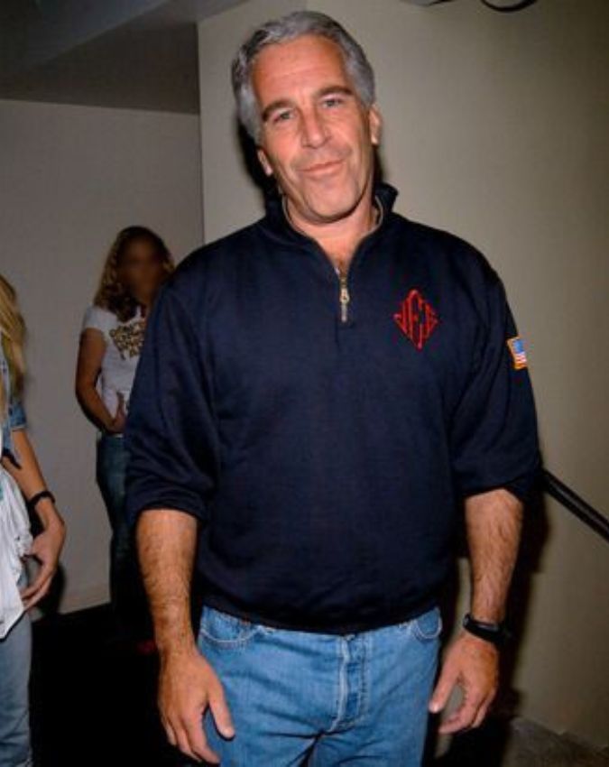 Jeffrey Epstein Filthy Rich Jeffrey Epstein Filthy Rich-1-2