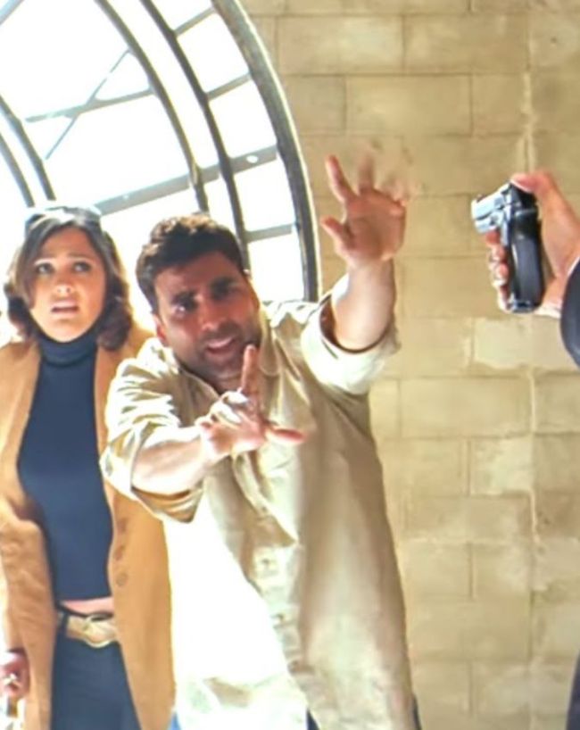Bhagam Bhag Priyadarshan best comedy-1-2-3-4-5-6-7-8-9-10-11