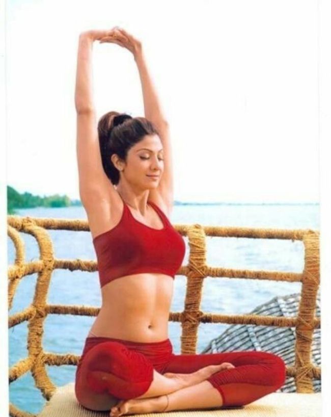 Shilpa Shetty fitness routine-1-2-3