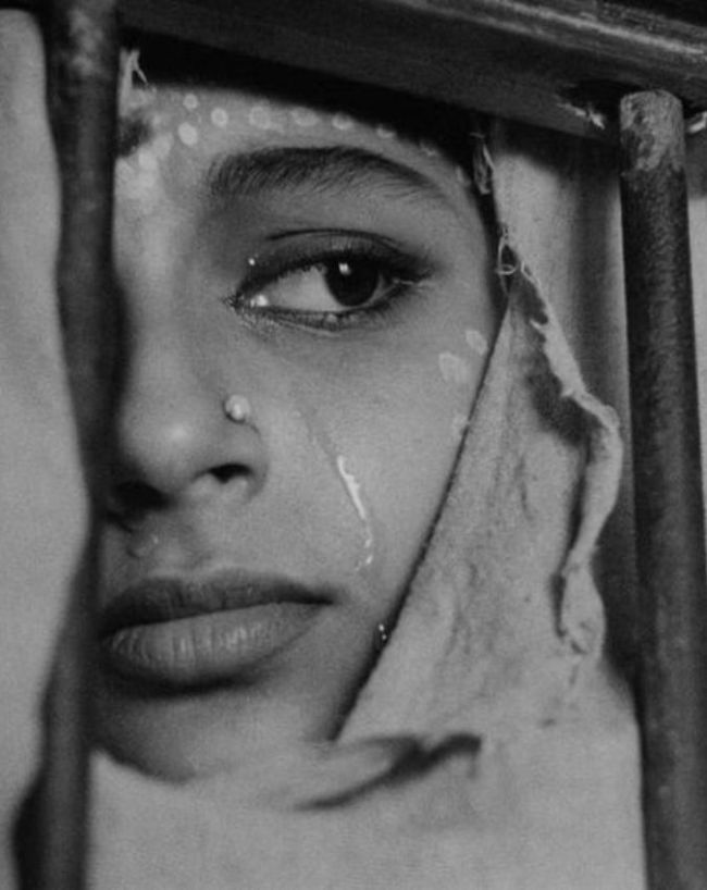 Satyajit Ray Devi Movie,-1-2-3