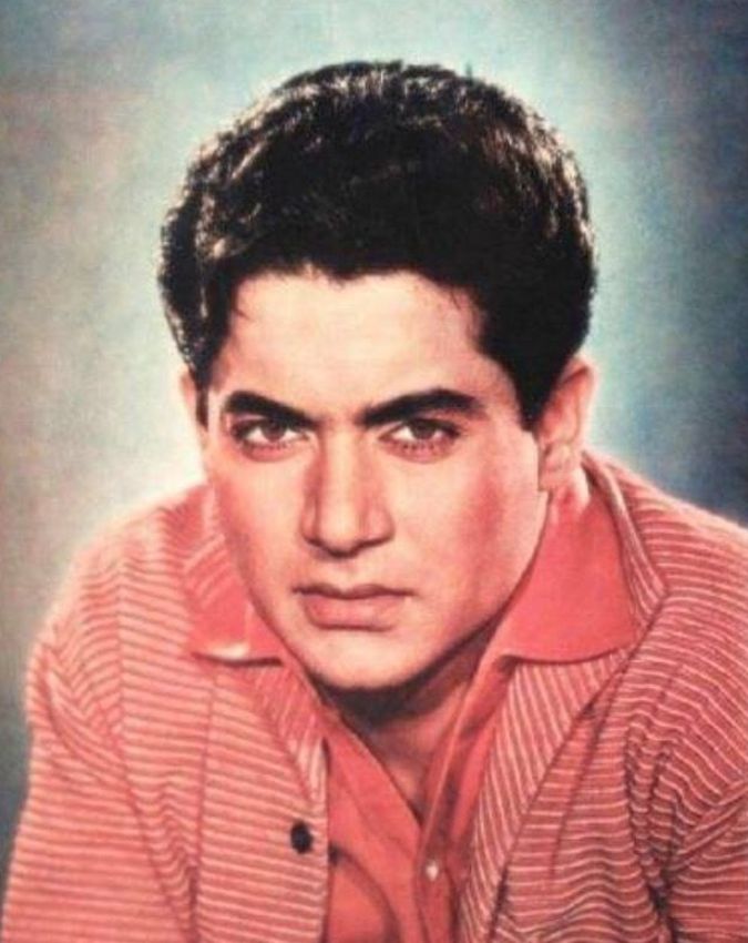 Salim Khan best movies Salim Khan best movies-1-2-3-4-5-6-7-8