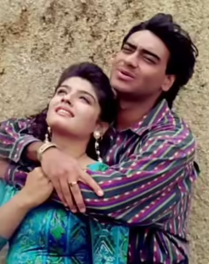 Ajay devgn akshay kumar raveena tandon Ajay devgn akshay kumar raveena tandon-1-2-3-4
