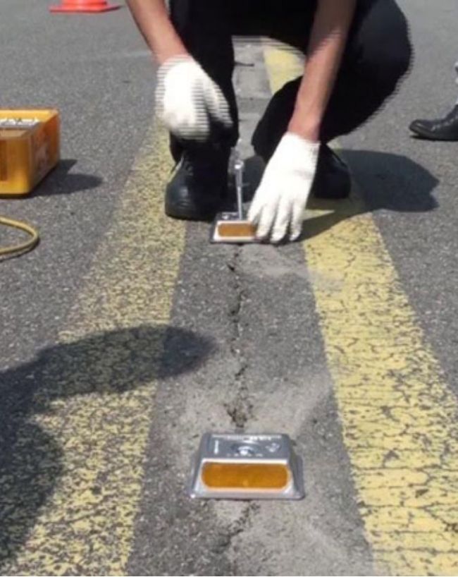 नहीं जानते होंगे रोड पर लगी इन लाइट्स का नाम-1-2-3-4