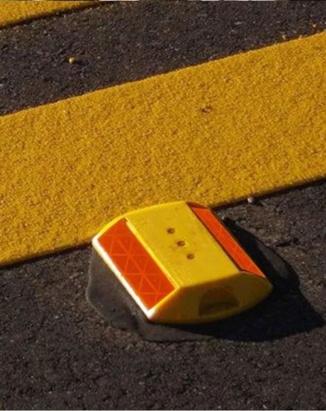 नहीं जानते होंगे रोड पर लगी इन लाइट्स का नाम-1-2-3-4-5