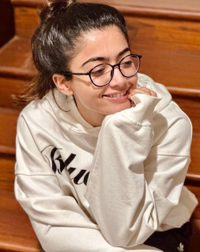 Rashmika Mandanna net worth-1-2-3-4-5