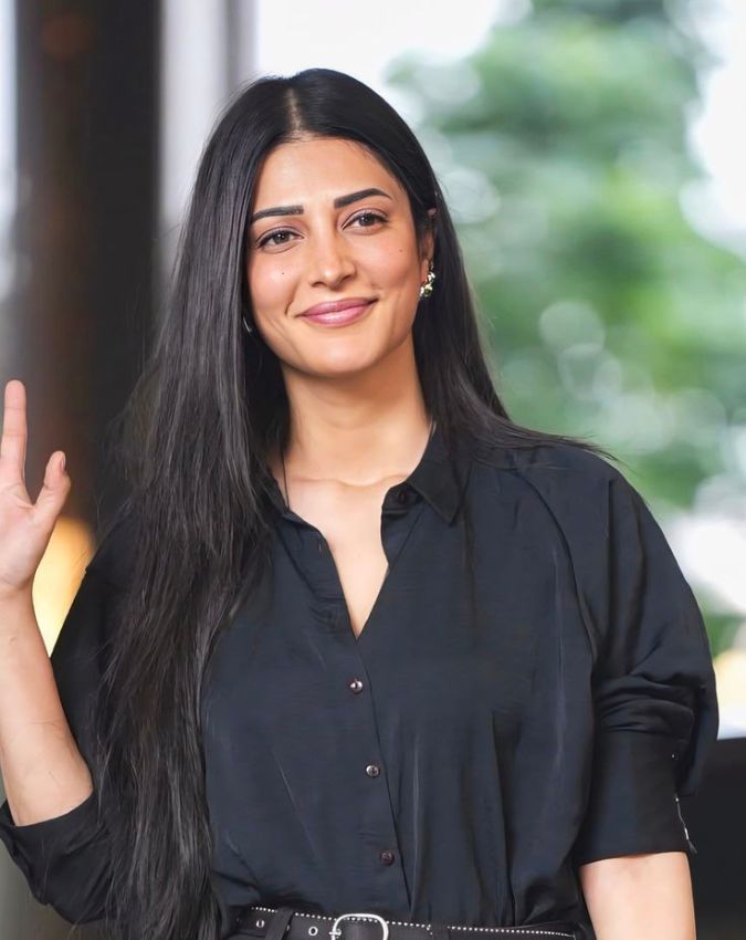 Shruti Haasan atheist -1-2-3-4-5