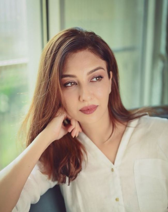 Saumya Tandon dhurandhar actress Fashion Designer-1-2-3-4-5-6