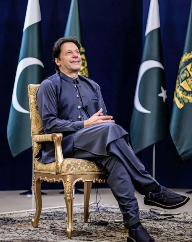 Imran Khan Zeenat Aman love story-1-2-3-4-5-6-7