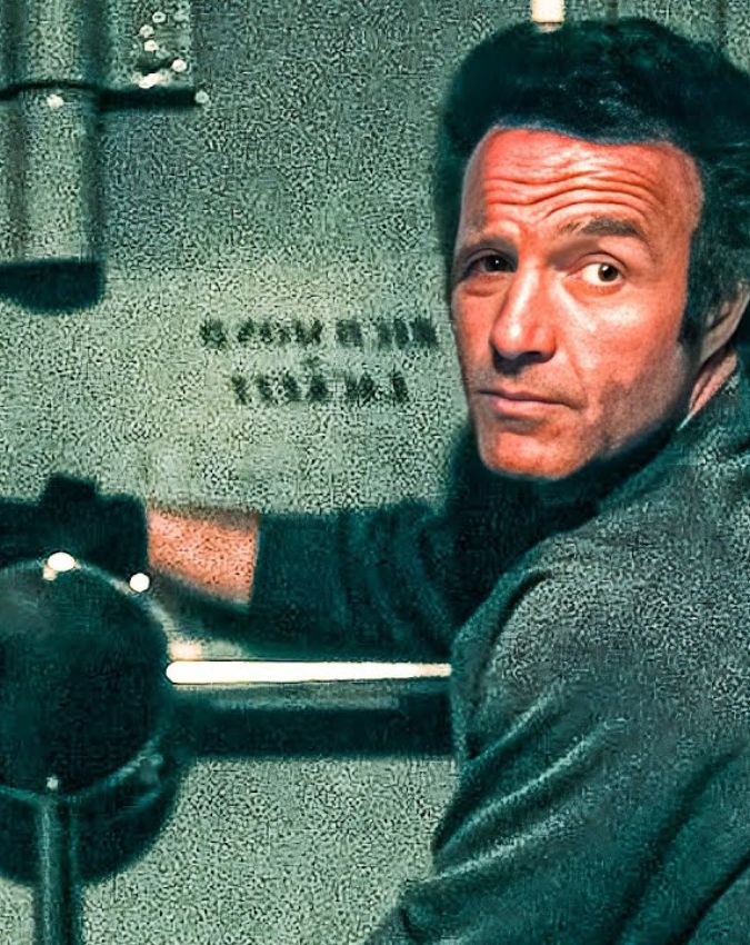 The Heist of the Century Movie-1-2-3-4-5-6-7-8