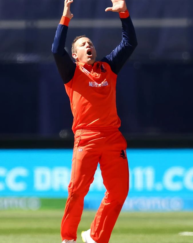 Corey Anderson0 -1-2-3-4-5