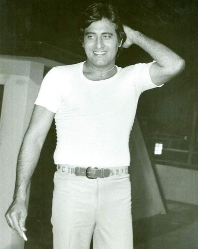 Vinod Khanna hit songs-1-2-3-4-5-6-7-8-9