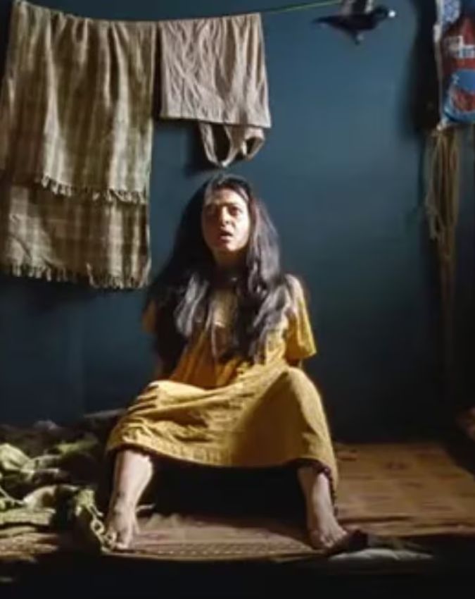 Radhika Apte Sister Midnight-1-2