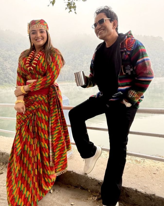 Amrapali Dubey Nirahua Holi Celebration-1-2