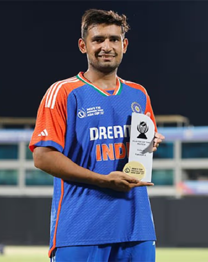 Harshit Rana and Prasidh Krishna-1-2-3-4-5-6