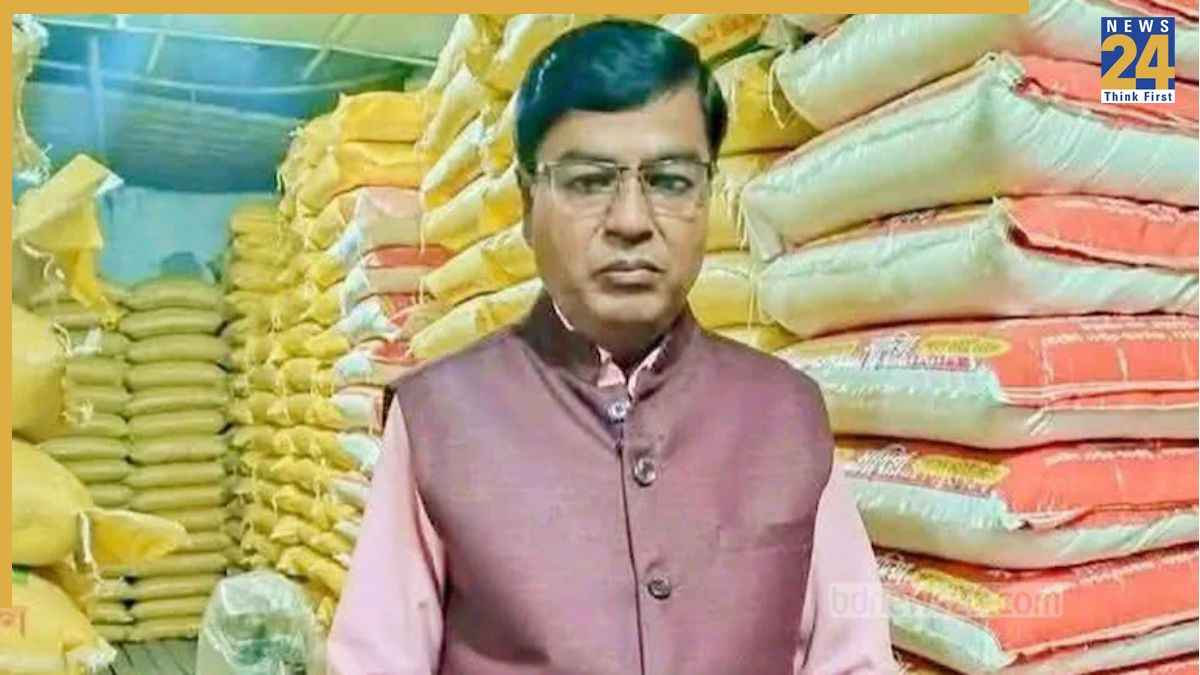 बांग्लादेश में चुनाव से 2 दिन पहले हिंदू व्यापारी का मर्डर, मारकर दुकान में कर गए बंद; लूट ले गए लाखों रुपये