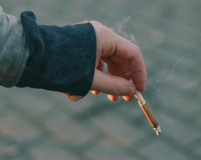 Bidi Aur Cigarette-1-2-3-4-5-6-7