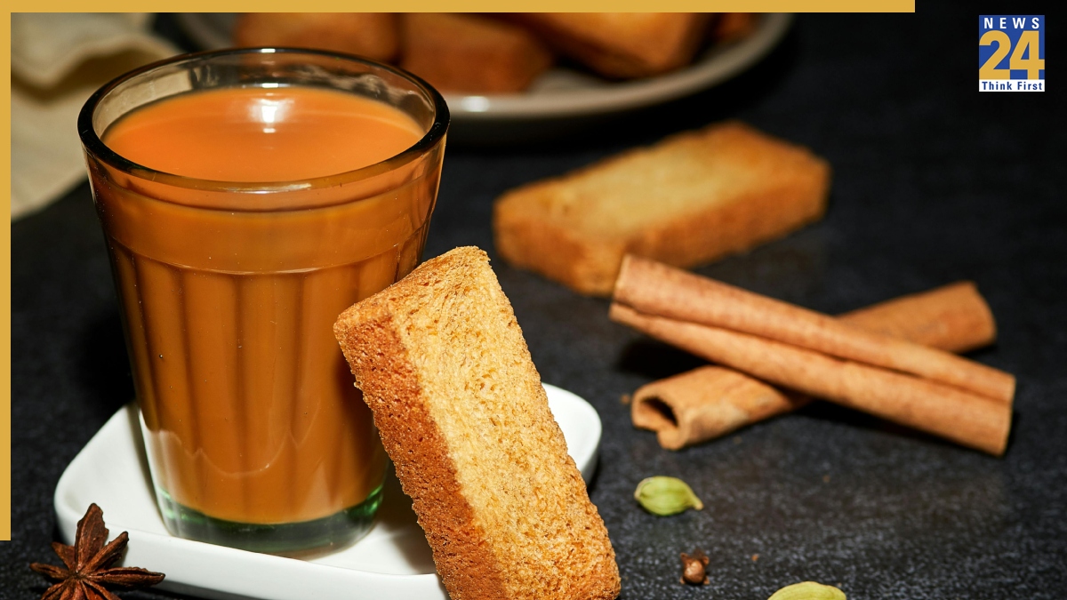 Chai Coffee Ke Baad Pani-1