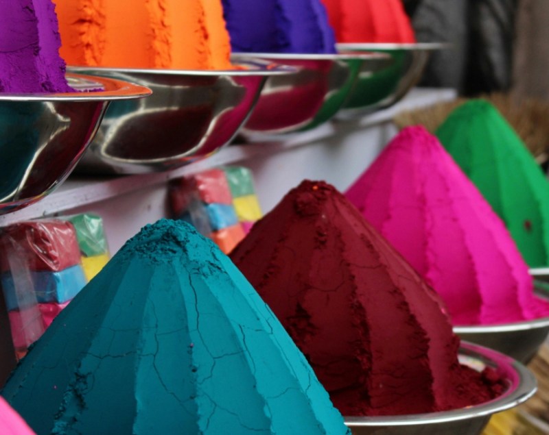 Holi 2026 Shopping Market Delhi Holi 2026 Shopping Market Delhi-1-2-3-4