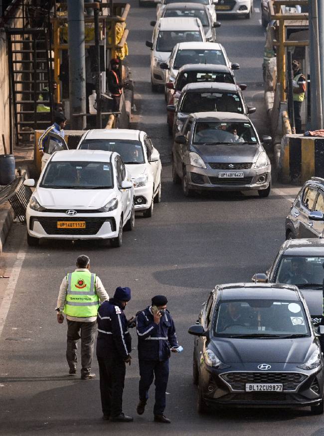 Delhi Traffic Police-1-2