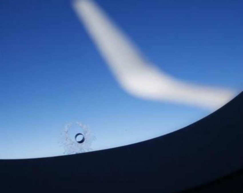 Why Airplane Window Has Small Hole-1-2