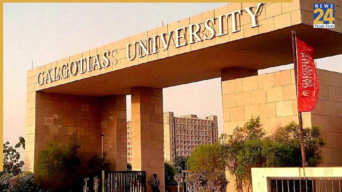 पहले एआई समिट में 'चाइनीज रोबोट' दिखाने का आरोप, अब गलगोटिया यूनिवर्सिटी के AI कोर्स की फीस ने उड़ाए होश