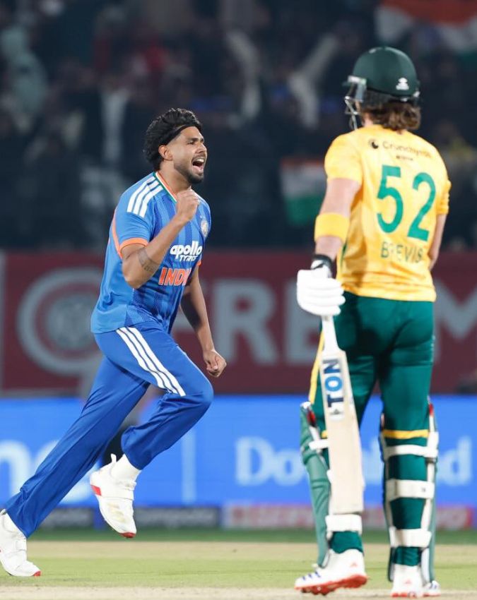 Ishan Kishan Kuldeep Yadav -1-2-3-4-5-6