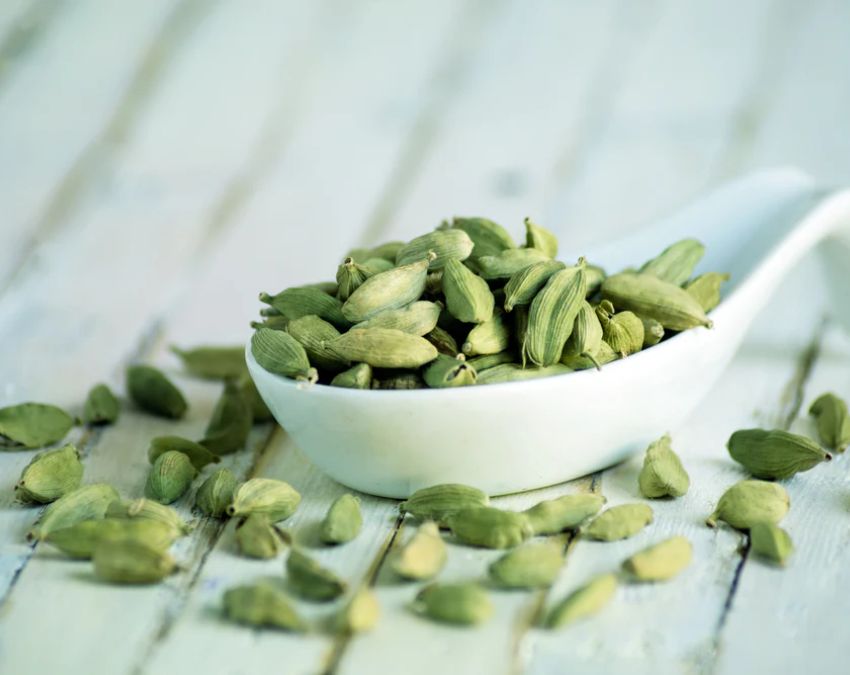 Elaichi Eating Benefits Elaichi Eating Benefits-1-2-3-4-5-6