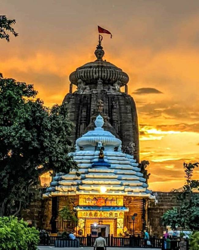 Mahashivratri-2026-temple-visit-1-2-3-4-5-6-7