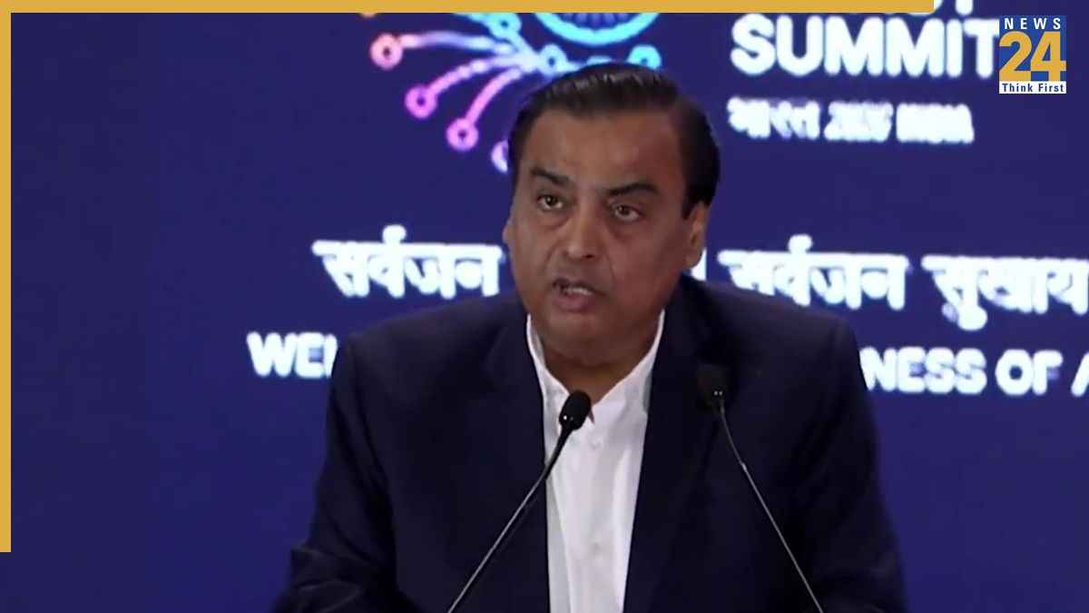 AI समिट में मुकेश अंबानी का बड़ा ऐलान, 7 साल में 10 लाख करोड़ का निवेश करेंगे जियो और रिलायंस