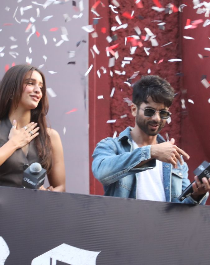 Shahid kapoor Tripti Dimri O Romeo-1-2-3-4-5