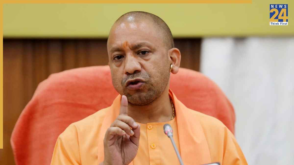 योगी सरकार का बड़ा फैसला, UP में अब बिना PAN कार्ड के नहीं होगी रजिस्ट्री