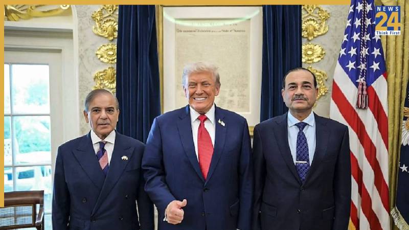 Shehbaz Sharif, Asim Munir