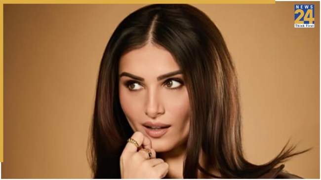 Tara Sutaria Tara Sutaria-1